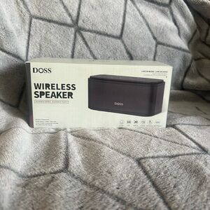 Brand New in sealed Box- Doss Portable Bluetooth Speaker in Black